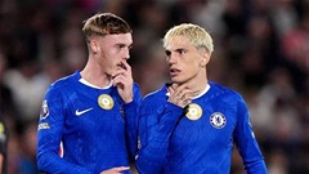Kết quả Brentford 2-2 Chelsea: The Blues mất 2 điểm phút 90'+3