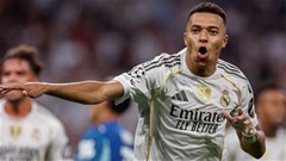 Kết quả Real Madrid 2-1 Marseille: Los Blancos thắng chật vật
